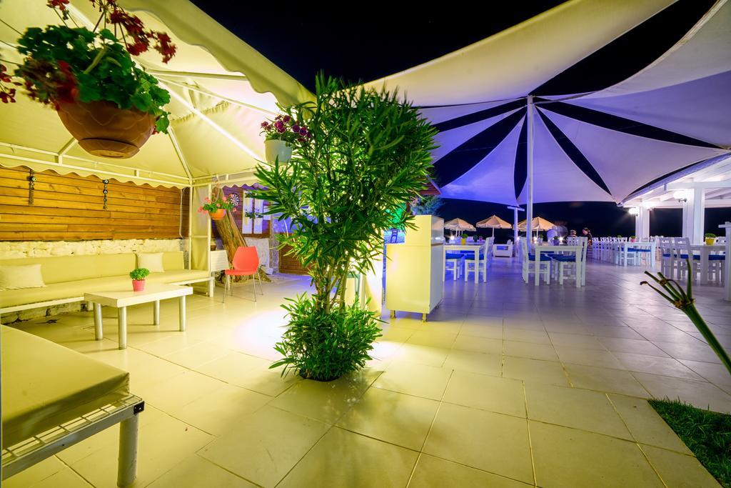 Fiko Hotel Голтуркбуку Екстериор снимка