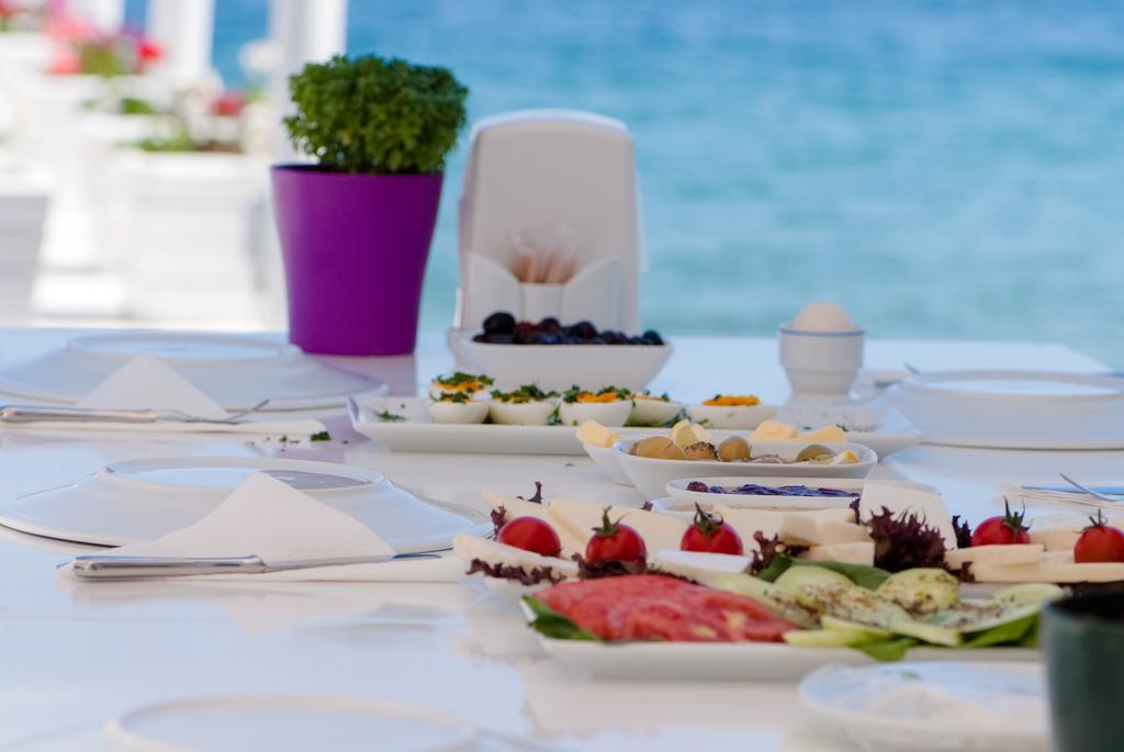 Fiko Hotel Голтуркбуку Екстериор снимка