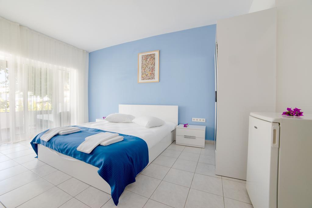 Fiko Hotel Голтуркбуку Екстериор снимка