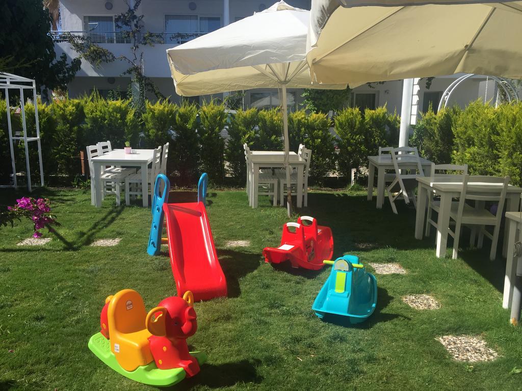 Fiko Hotel Голтуркбуку Екстериор снимка